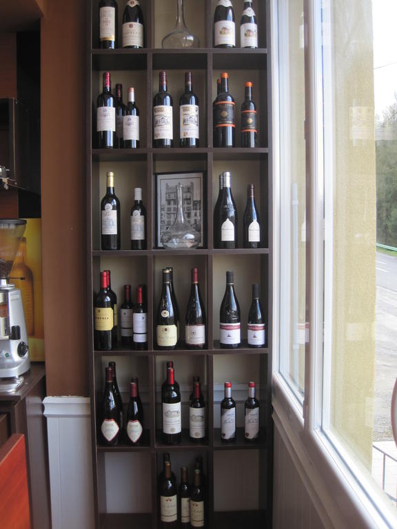 Hotel Restaurant Rive Gauche Bessines-sur-Gartempe Екстериор снимка