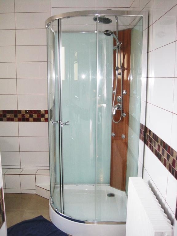 Hotel Restaurant Rive Gauche Bessines-sur-Gartempe Екстериор снимка