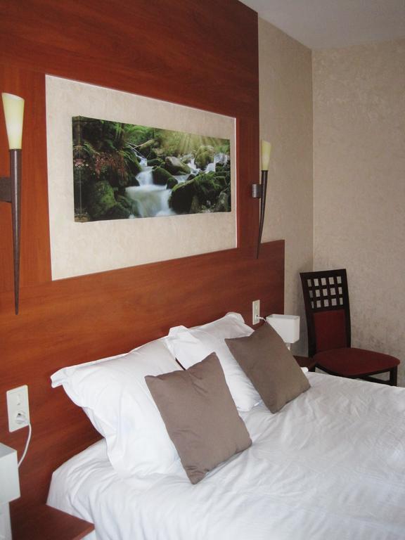 Hotel Restaurant Rive Gauche Bessines-sur-Gartempe Екстериор снимка